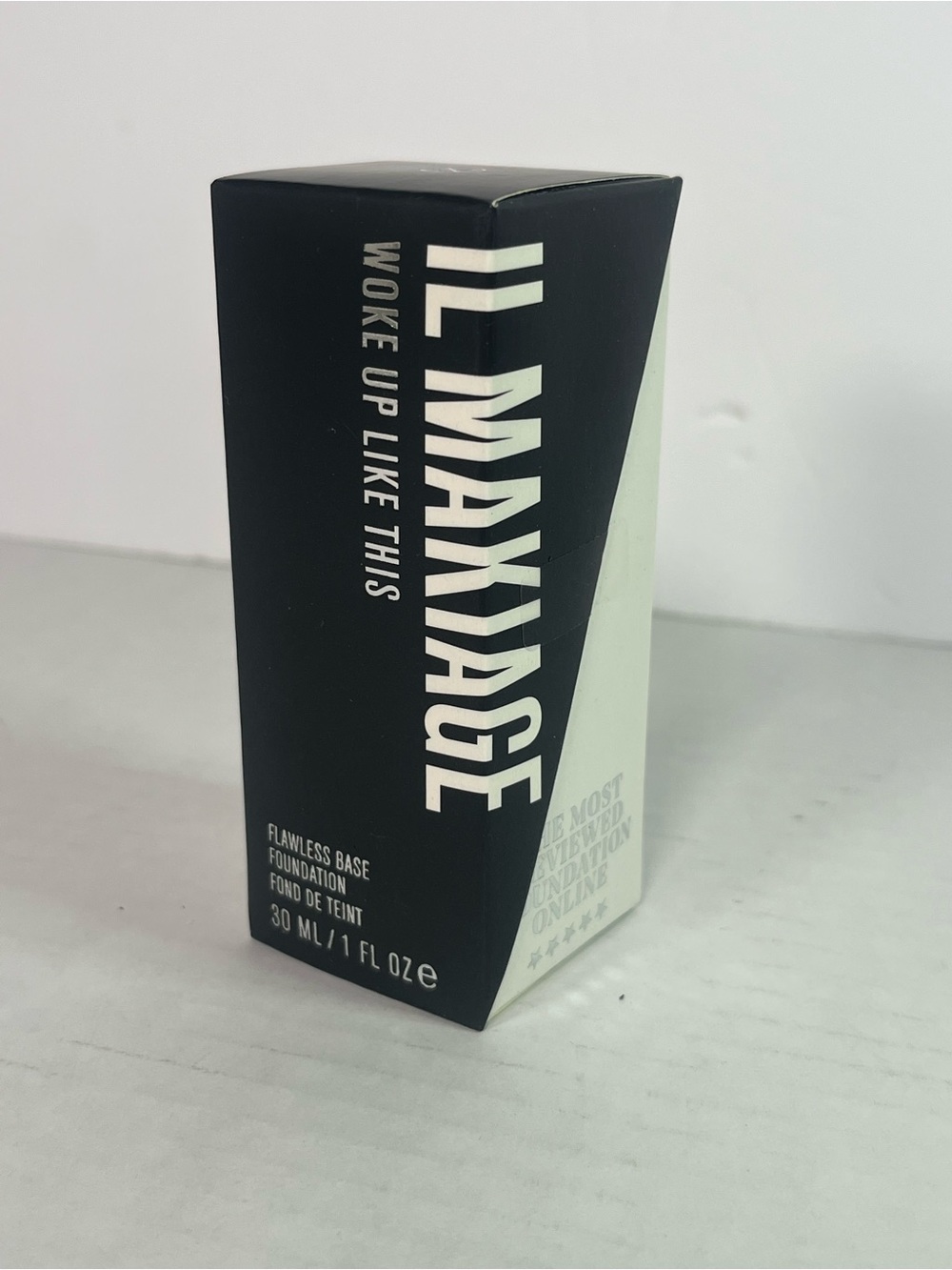 IL MAKIAGE Flawless Base Foundation BNIB - Woke Up Like This 105
